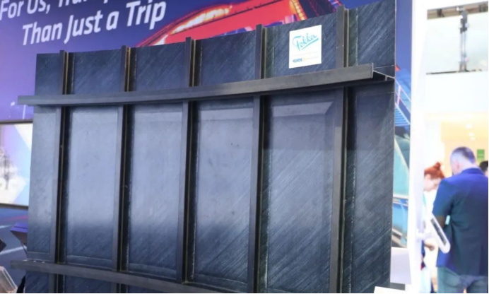 航空航天用碳纤维增强PEKK预浸带